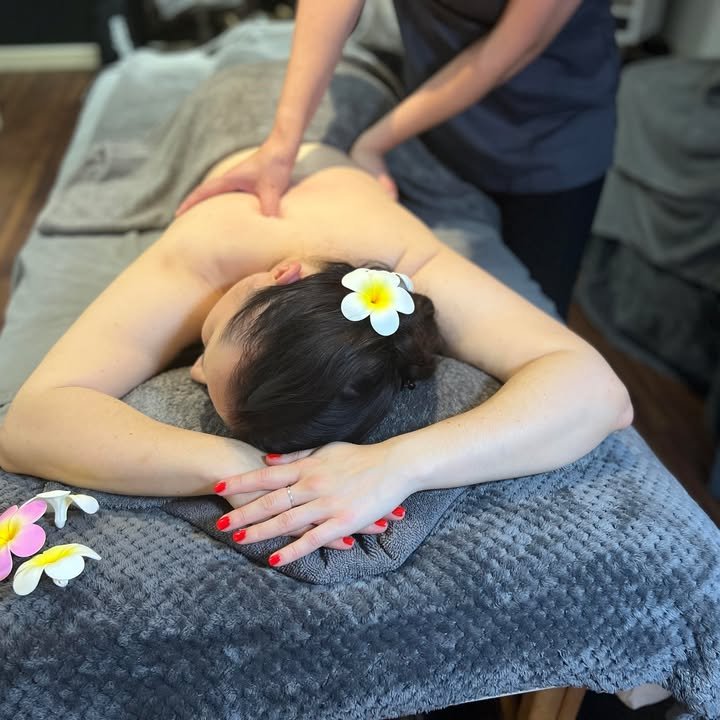 Earth massage and wellness by Taa