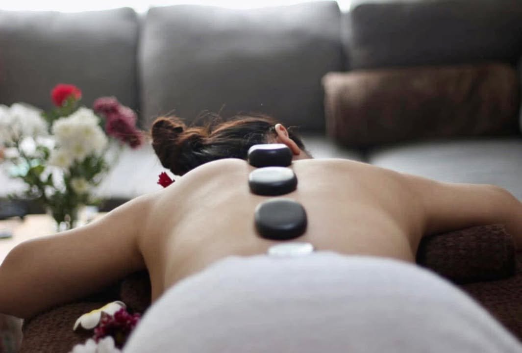 Earth massage and wellness by Taa