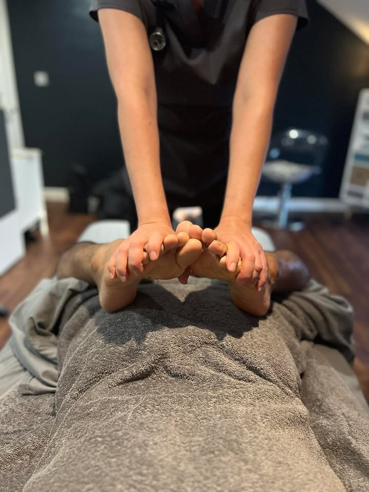 Earth massage and wellness by Taa